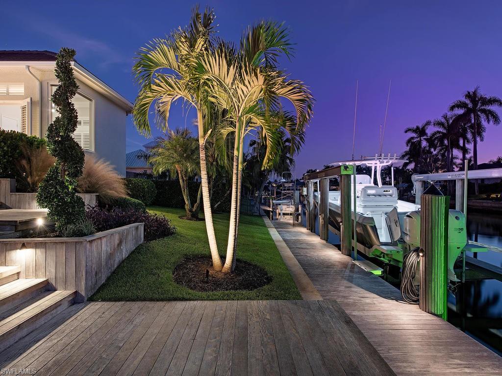 ROYAL HARBOR - Residential