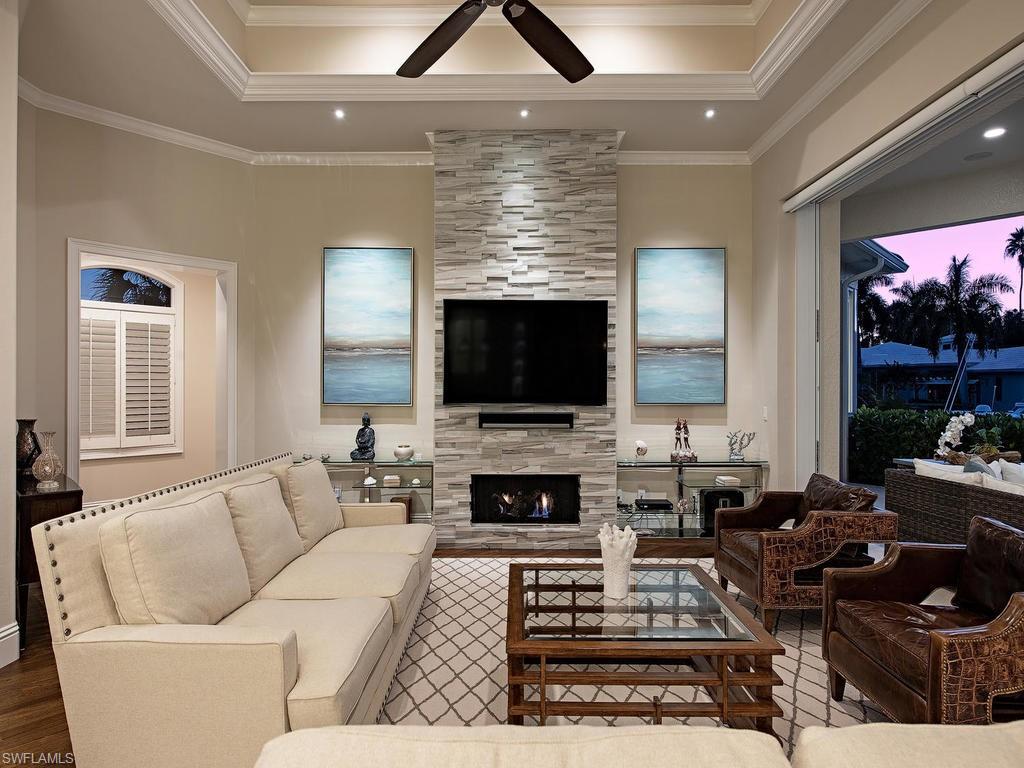 ROYAL HARBOR - Residential