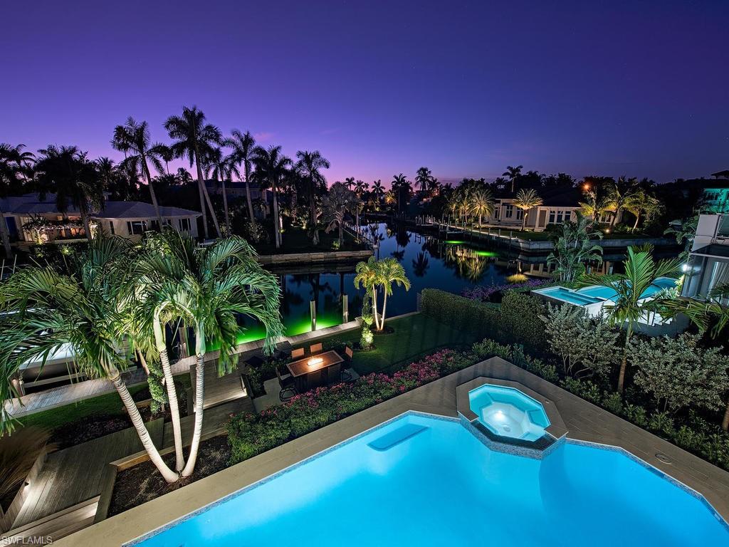 ROYAL HARBOR - Residential