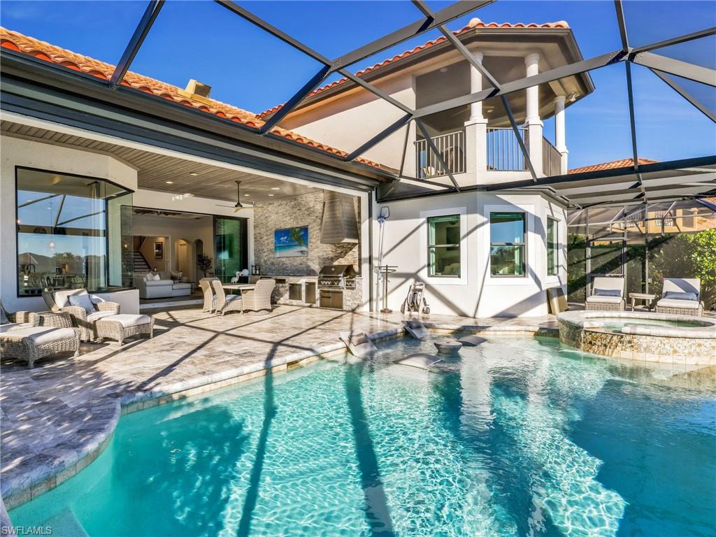 TWIN EAGLES - Residential