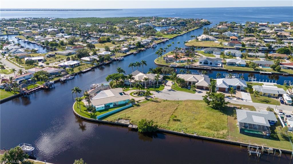 PORT CHARLOTTE - Land