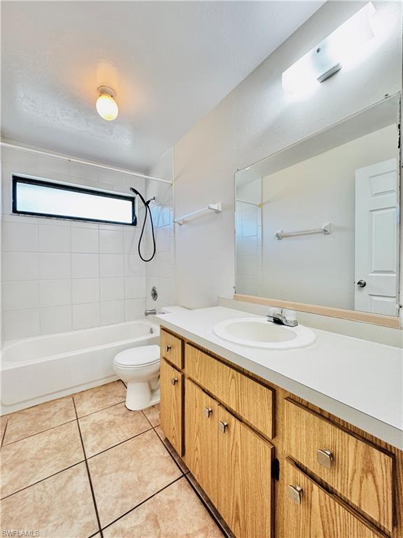 SAN CARLOS PARK - Residential Lease