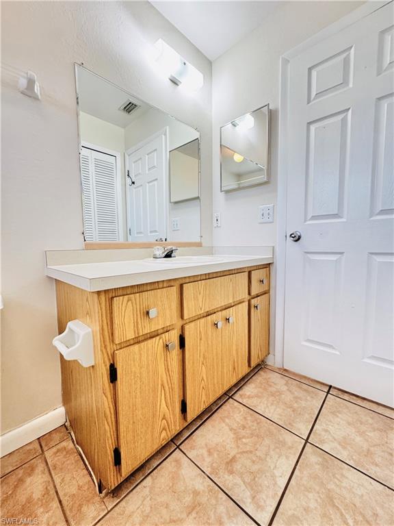 SAN CARLOS PARK - Residential Lease