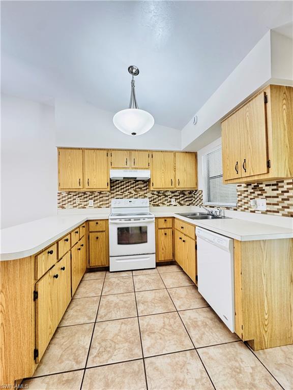 SAN CARLOS PARK - Residential Lease