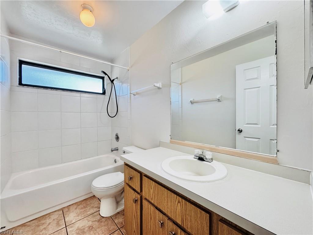 SAN CARLOS PARK - Residential Lease