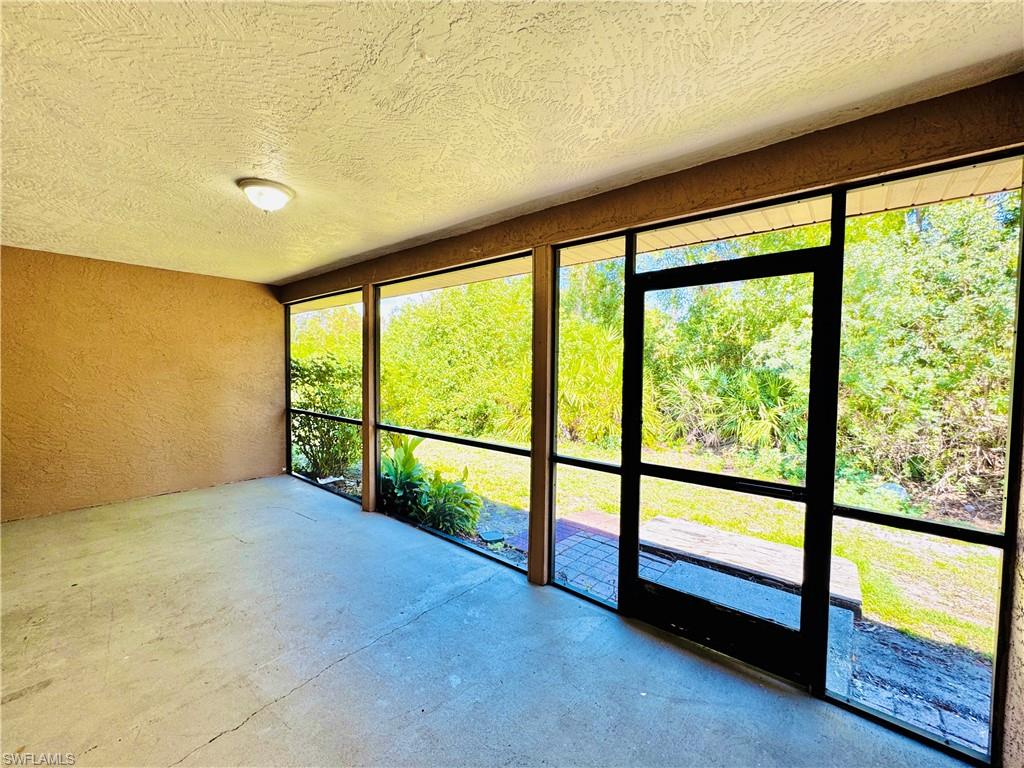 SAN CARLOS PARK - Residential Lease