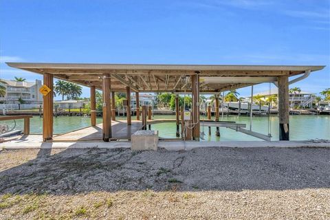 Photo of 128 San Salvador ST, NAPLES, FL 34113 (MLS # 226022264)