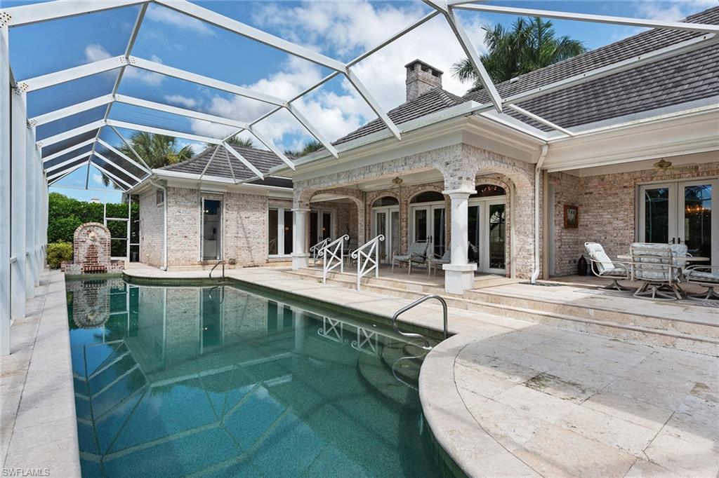 BAY COLONY SHORES - Residential