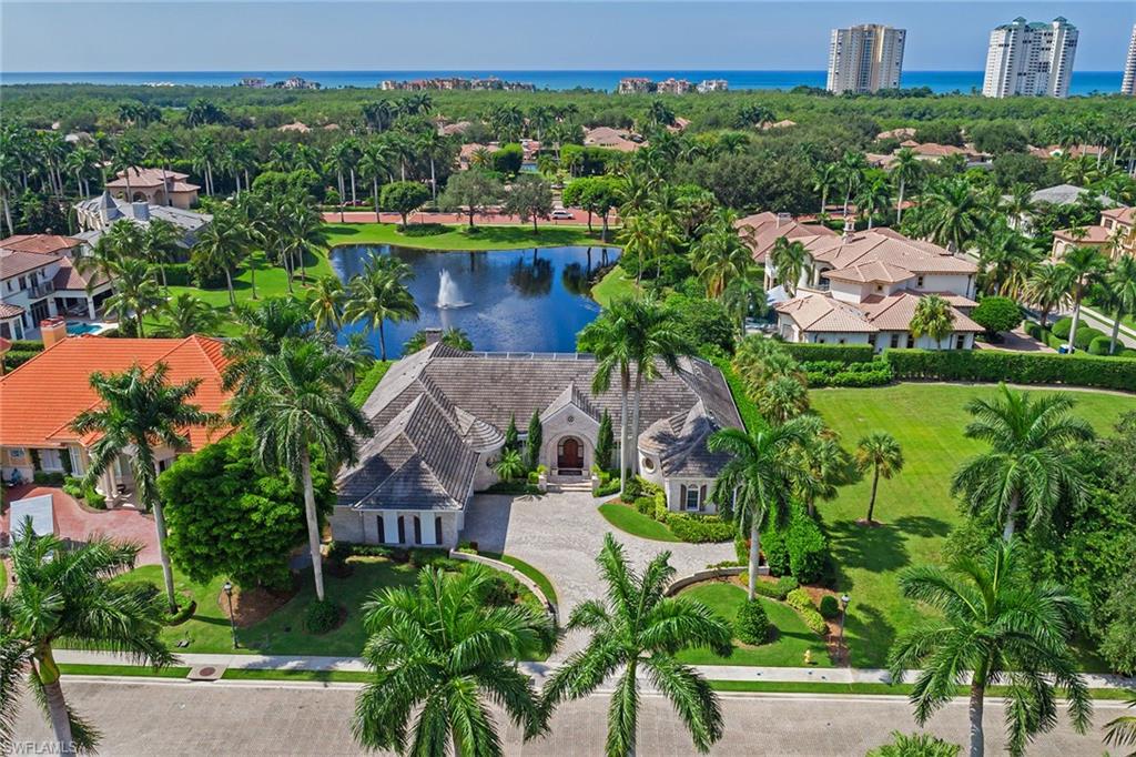 BAY COLONY SHORES - Residential