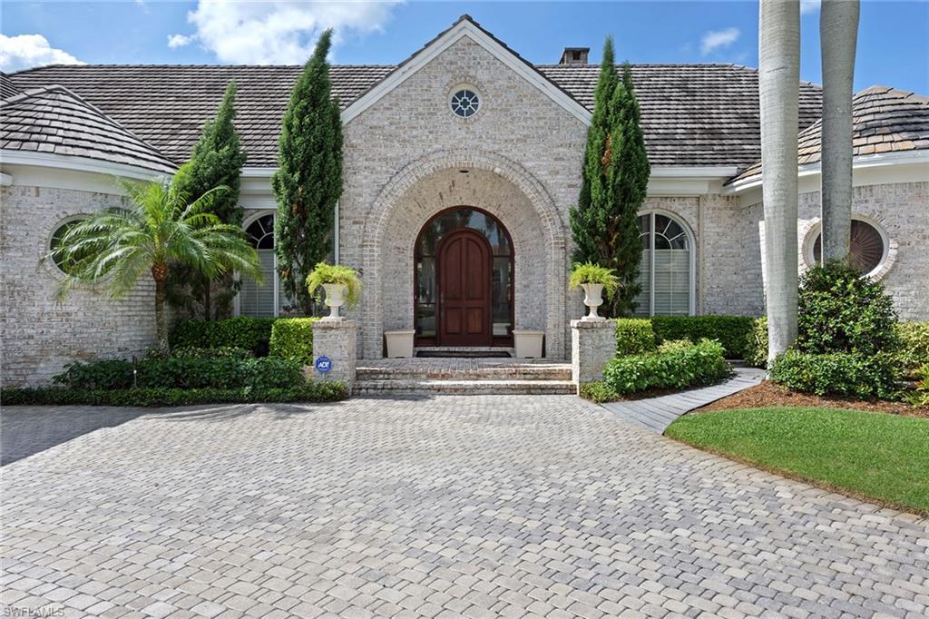 BAY COLONY SHORES - Residential