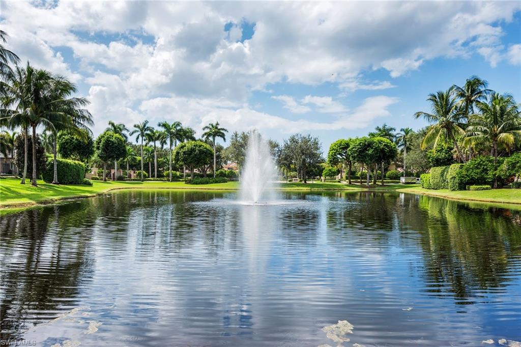 BAY COLONY SHORES - Residential