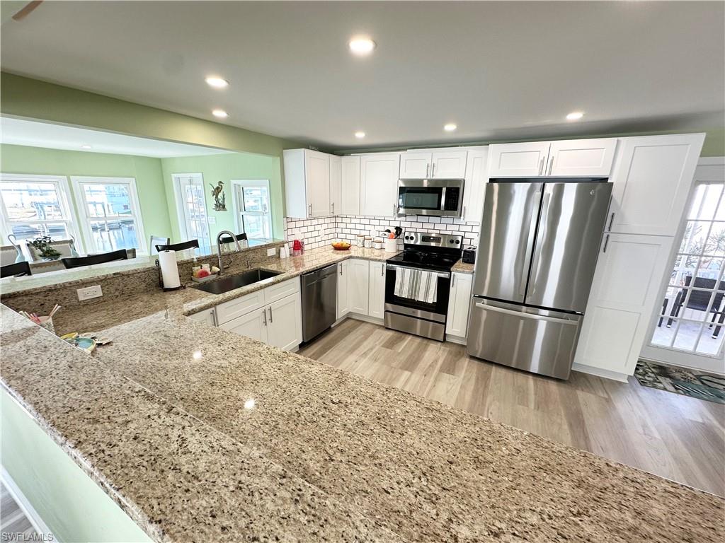 BAYSIDE ESTATES - Residential