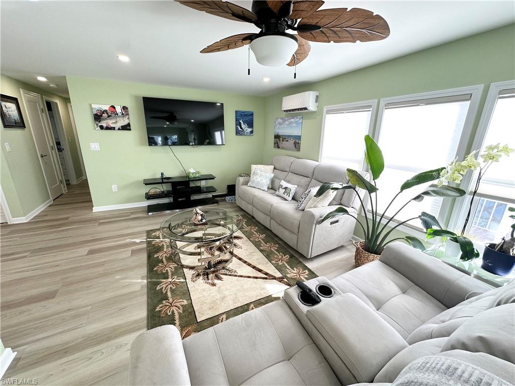 BAYSIDE ESTATES - Residential