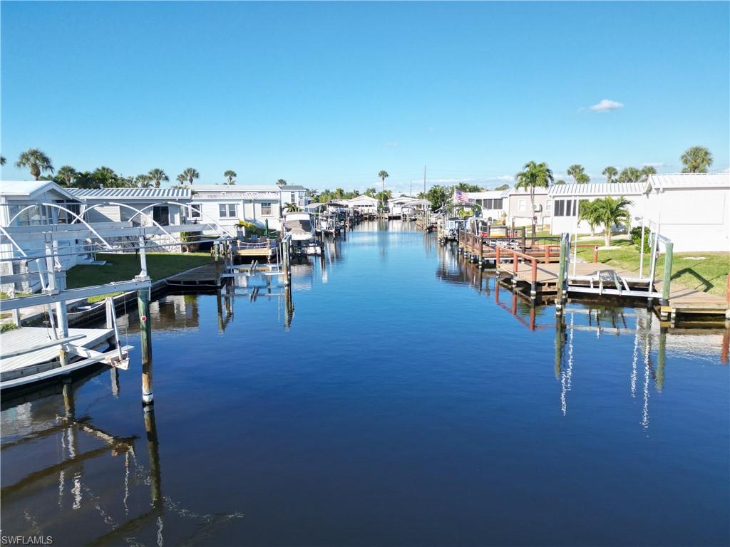 BAYSIDE ESTATES - Residential