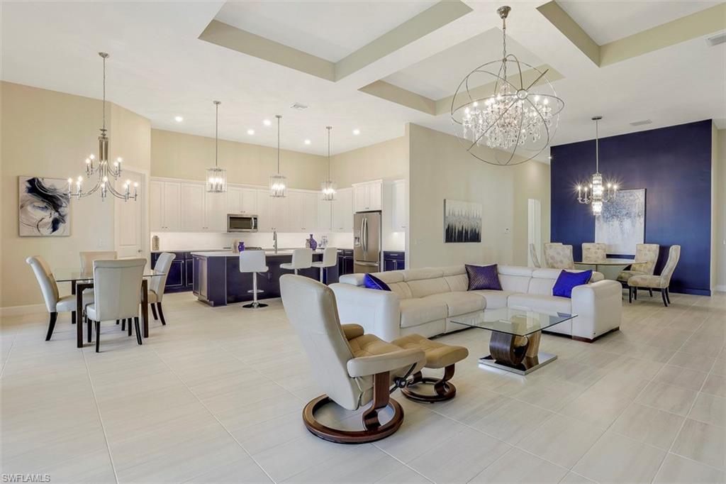 WINDING CYPRESS - Residential