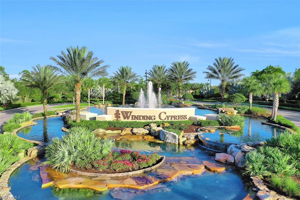 WINDING CYPRESS - Residential