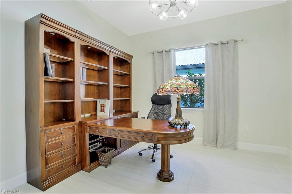 WINDING CYPRESS - Residential