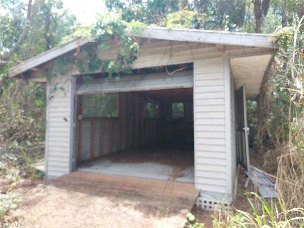 SUNCOAST ESTATES UNREC - Residential