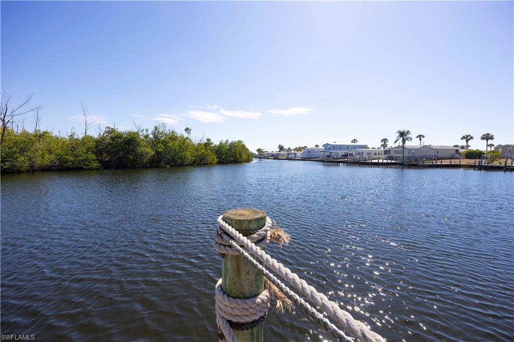 BAYSIDE ESTATES - Residential