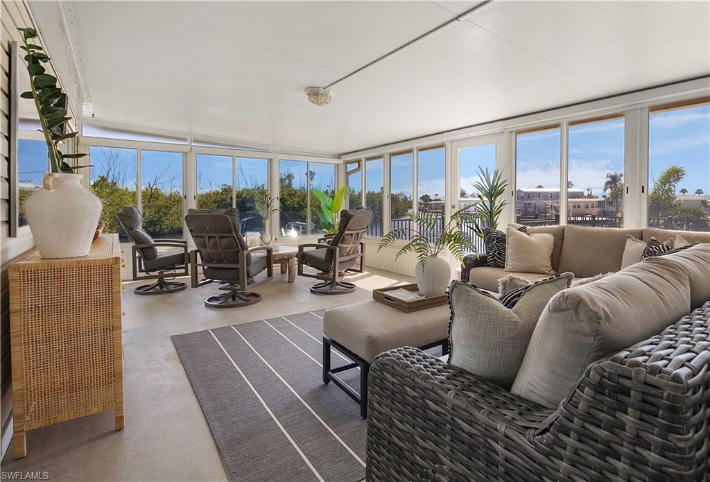 BAYSIDE ESTATES - Residential