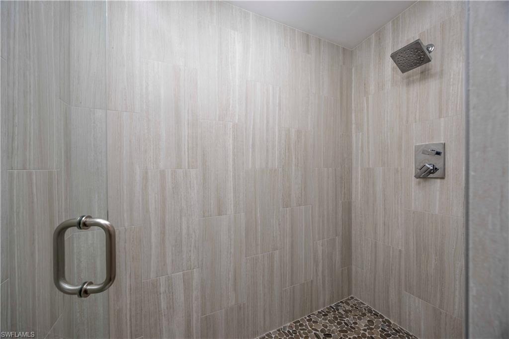 BAYSIDE ESTATES - Residential