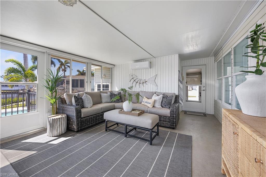 BAYSIDE ESTATES - Residential