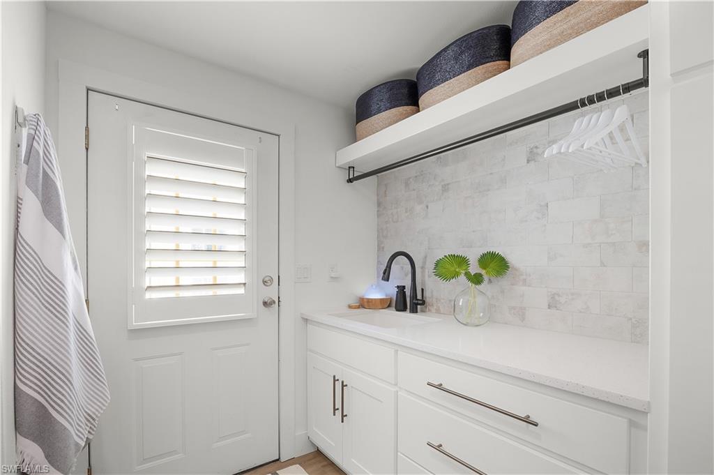 BAYSIDE ESTATES - Residential