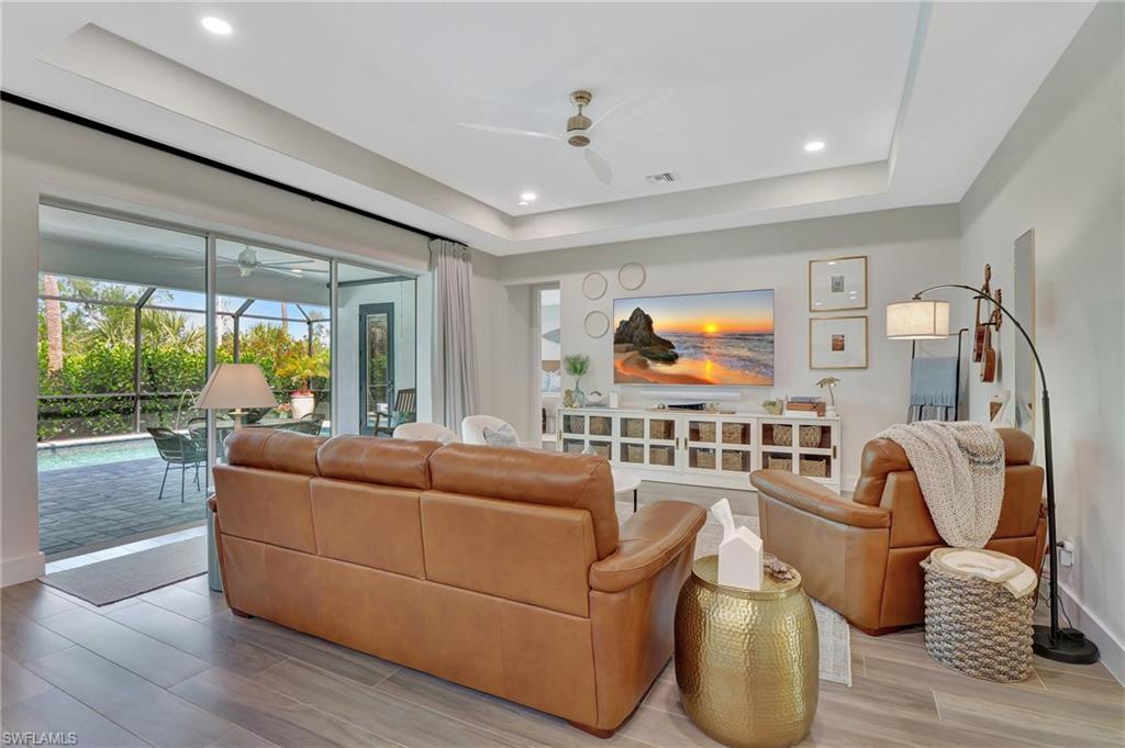 STONEBRIDGE SOUTH - Residential