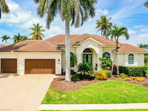 A home in MARCO ISLAND