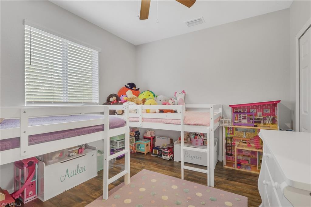 COPPER OAKS - Residential