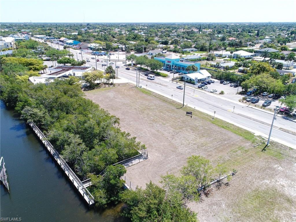 BONITA BEACH - Commercial Sale