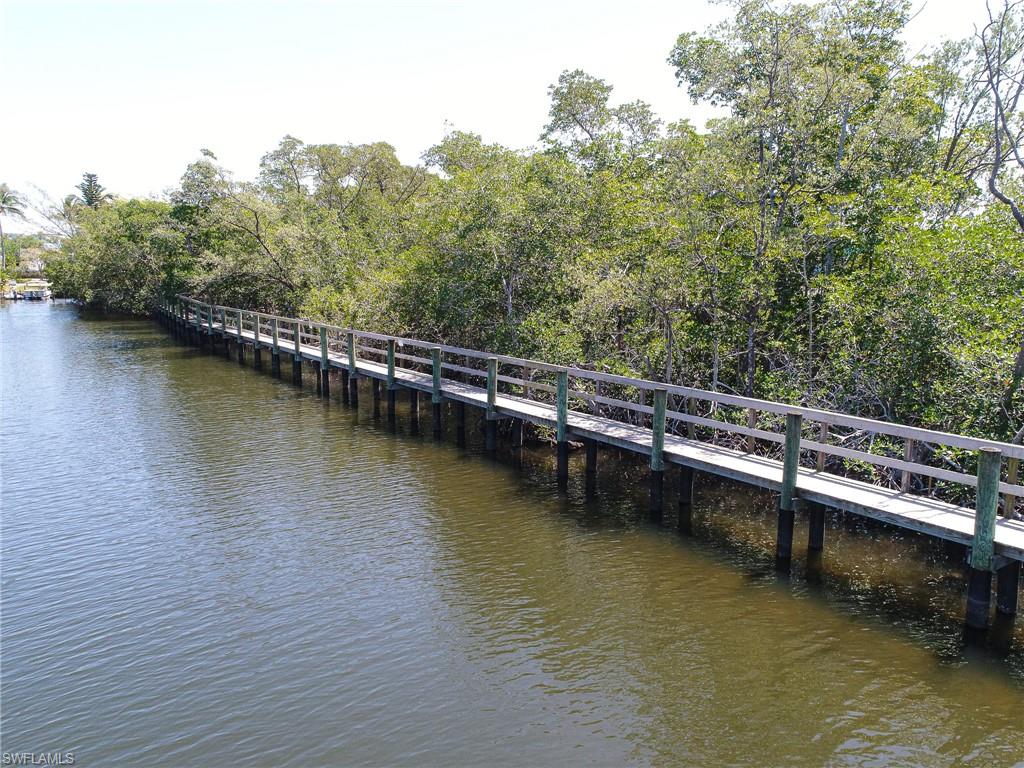 BONITA BEACH - Commercial Sale