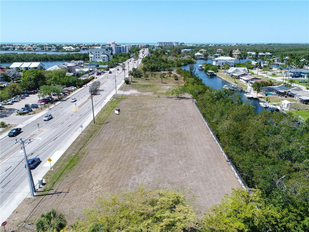 BONITA BEACH - Commercial Sale