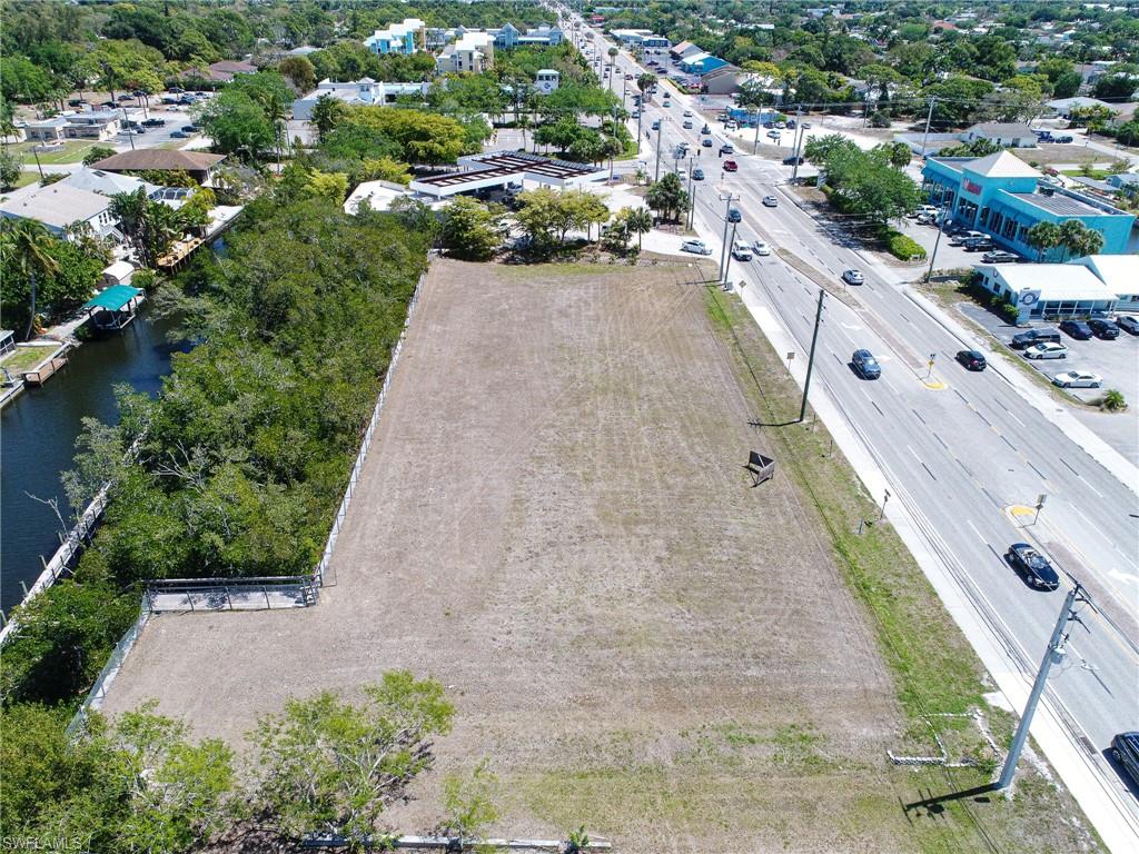 BONITA BEACH - Commercial Sale