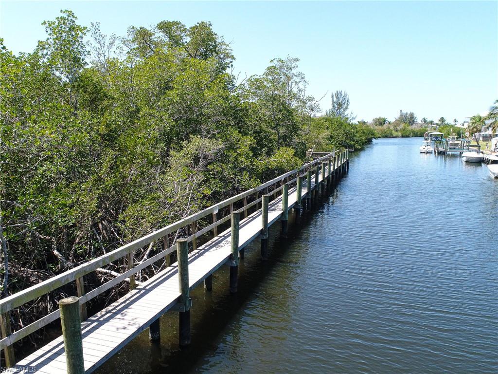 BONITA BEACH - Commercial Sale