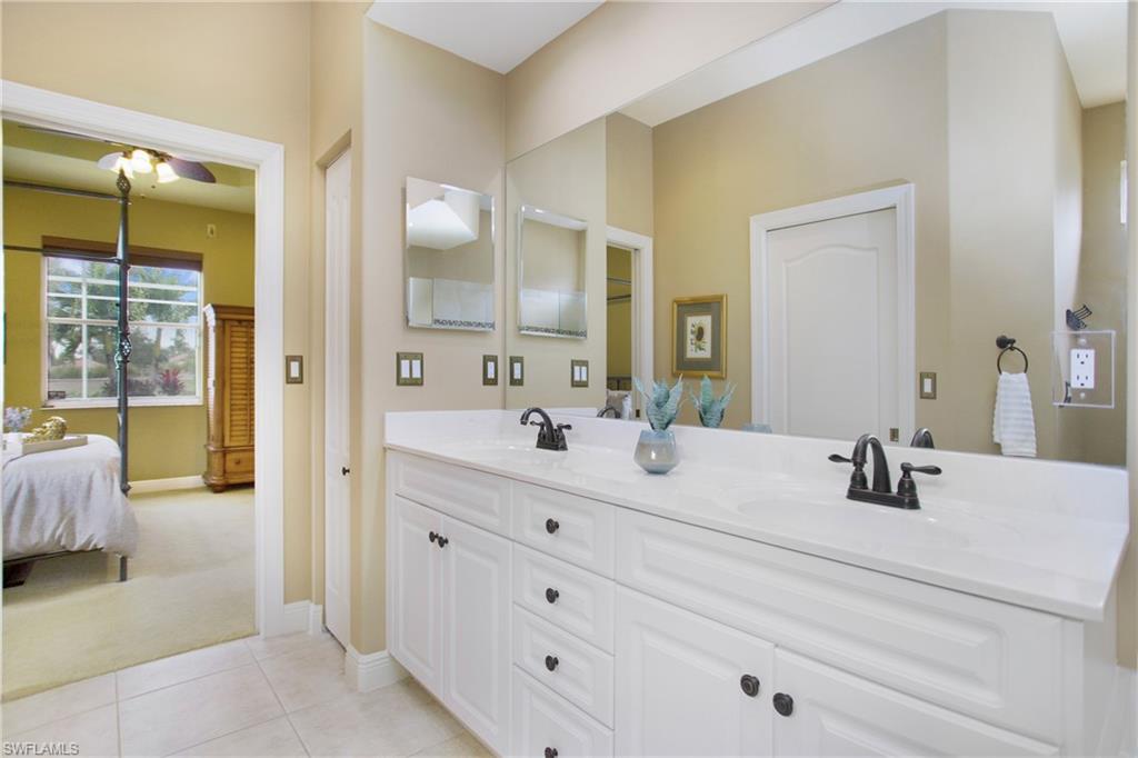 IBIS COVE - Residential