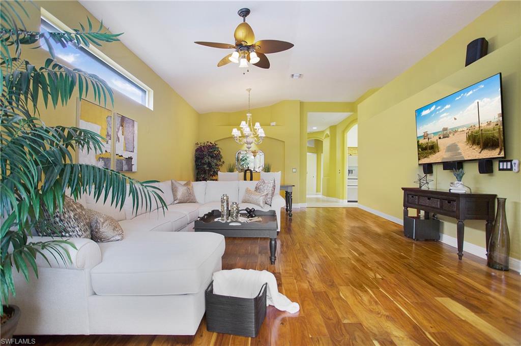 IBIS COVE - Residential