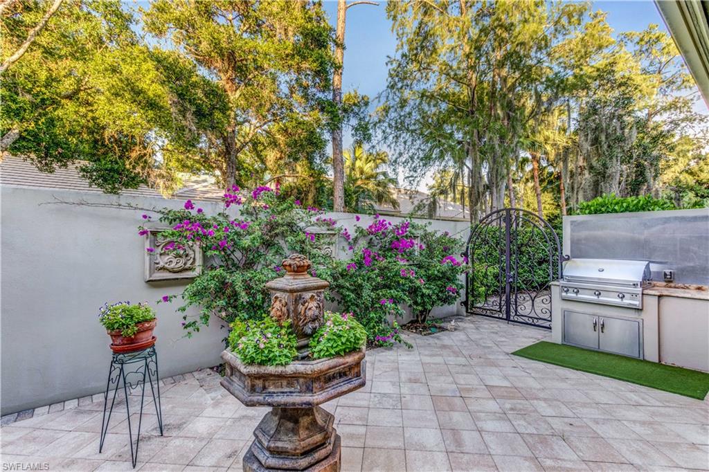 ESTATES AT GREY OAKS - Residential