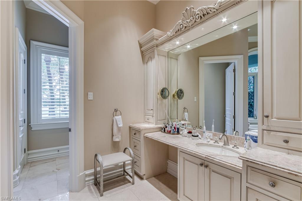 ESTATES AT GREY OAKS - Residential