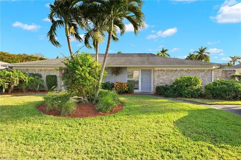 654 Palm View Dr Unit 3, Naples, FL 34110 - #: 224100018