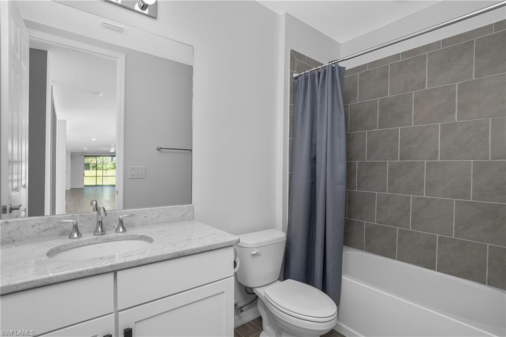 CORAL HARBOR - Residential Lease