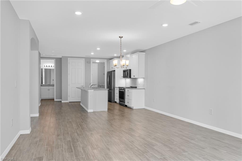 CORAL HARBOR - Residential Lease