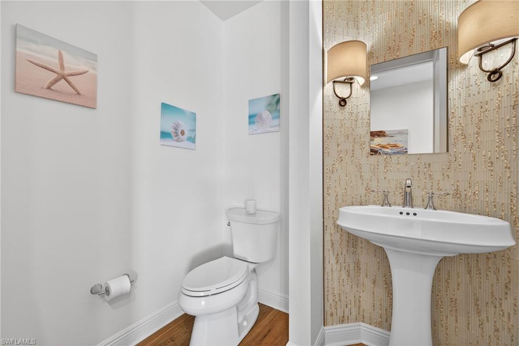 NAPLES BAY RESORT - Residential