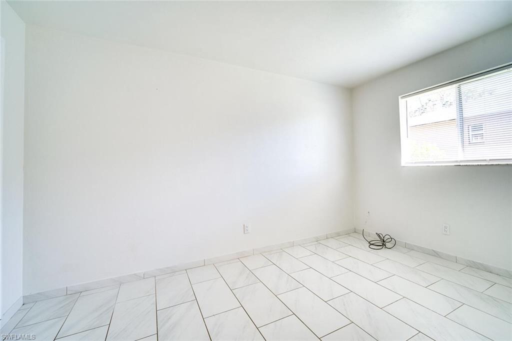 SANDY ROSE CONDO - Residential