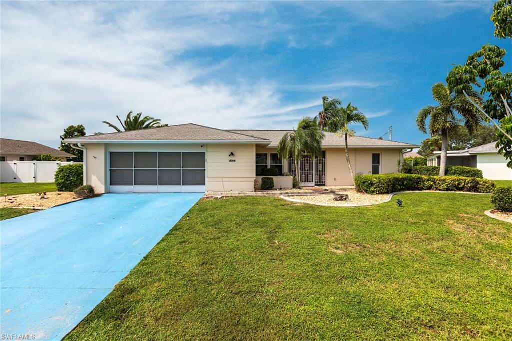 COUNTRY CLUB ESTATES - Residential