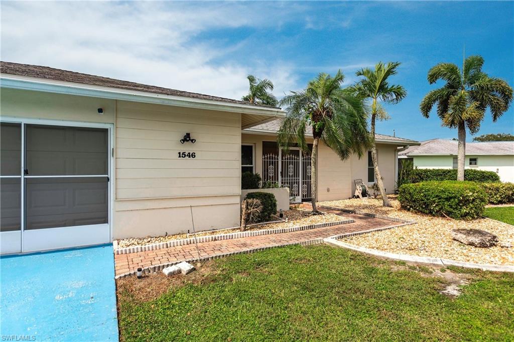 COUNTRY CLUB ESTATES - Residential