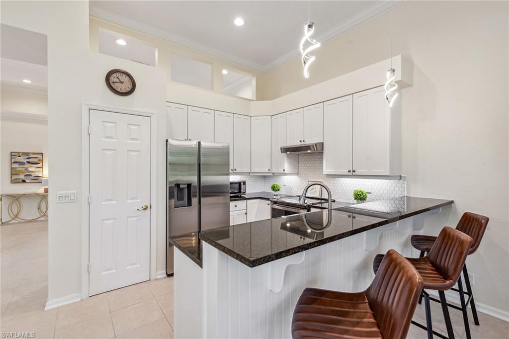 8599 Pepper Tree WAY