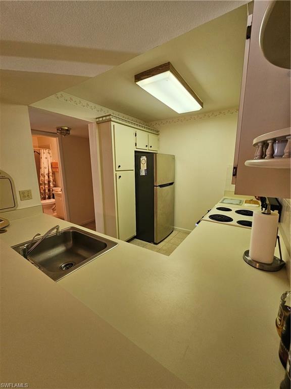 SUMMERLIN WOODS - Residential Lease