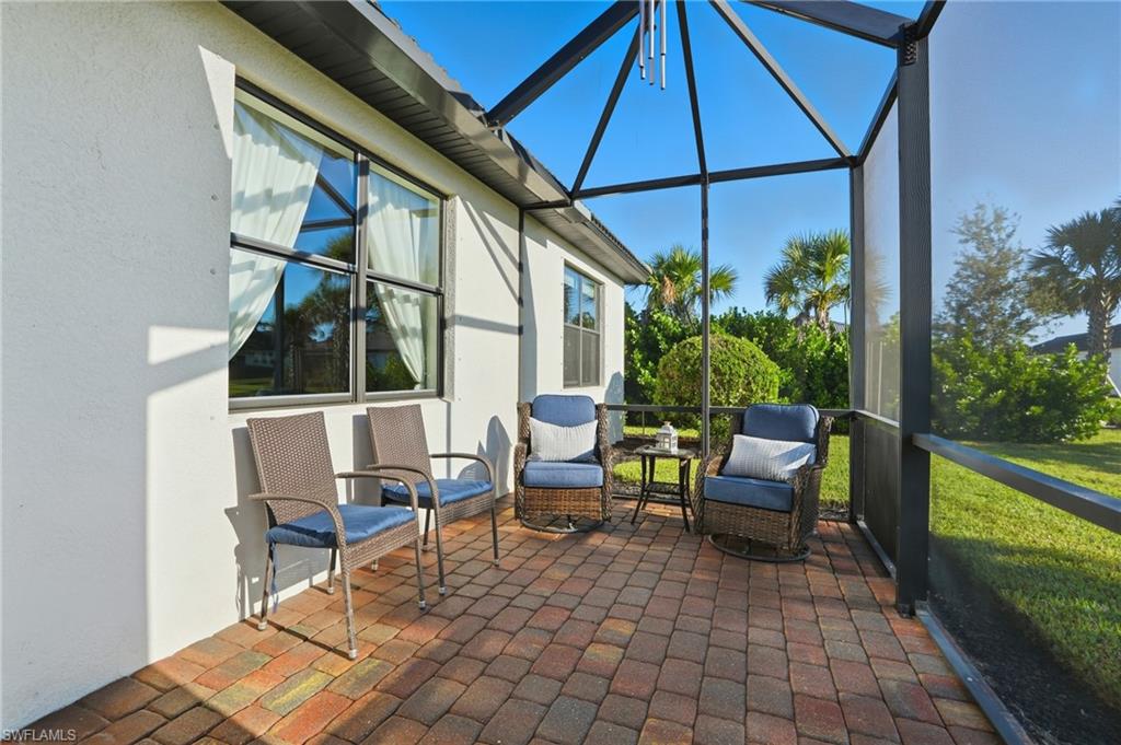 HAMPTON LAKES - Residential