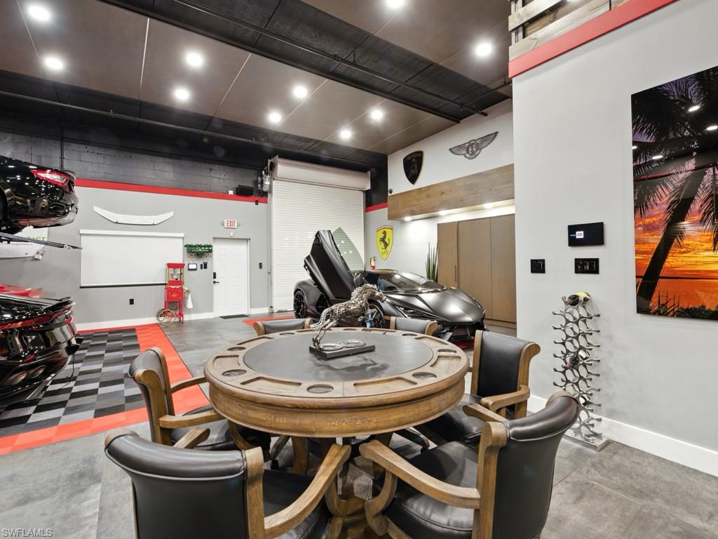 994 N Barfield DR 11